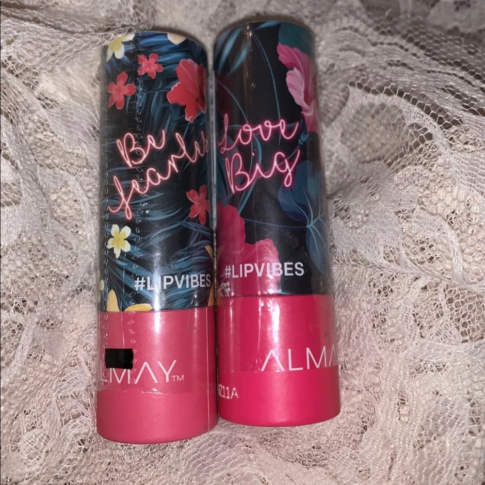 Almay Lip Vibes Cream Lipstick (2) NEW & SEALED
